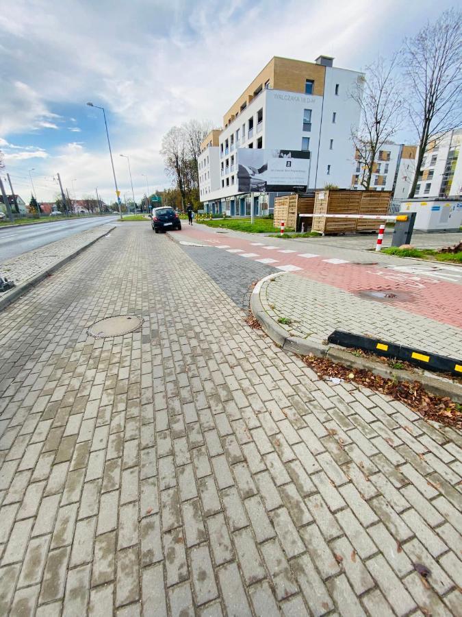 Apartament Walczaka 43 Miejsce Parkingowe Gorzów Wielkopolski Buitenkant foto